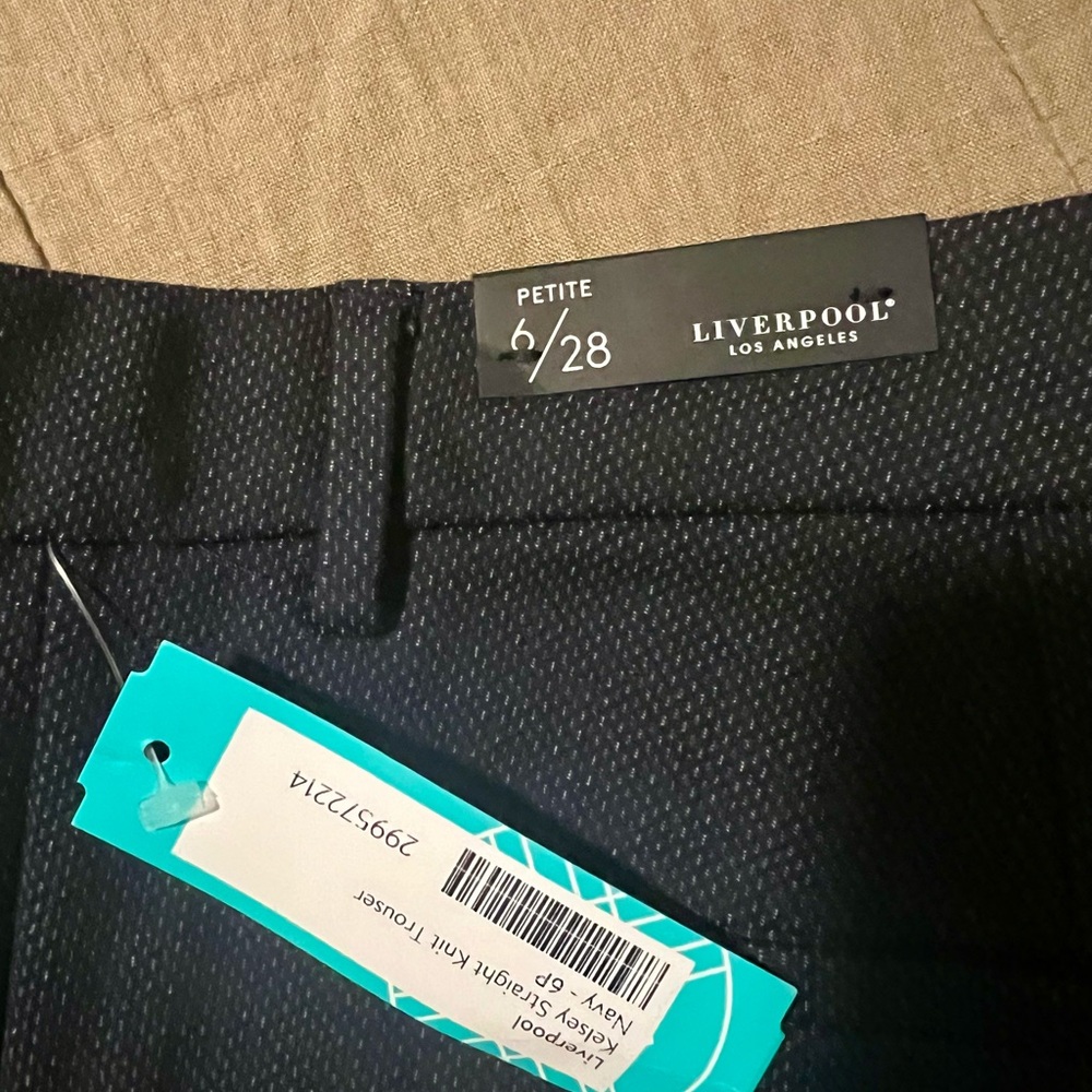 Liverpool Navy Blue Kelsey Trousers, 6 Petite. NWT - Picture 6 of 8